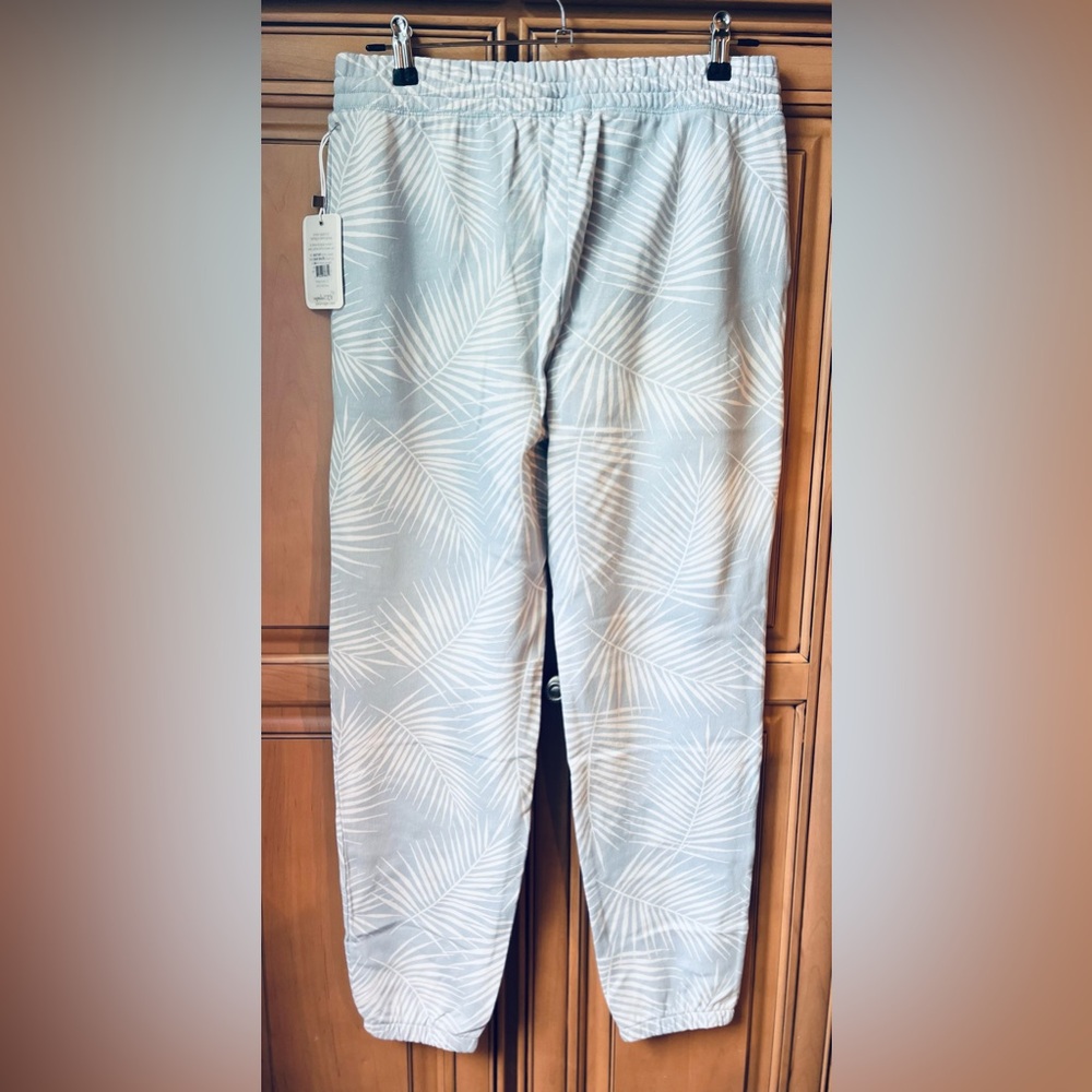 NWT PJ Salvage Tropical Vibes Jogger - Picture 10 of 15